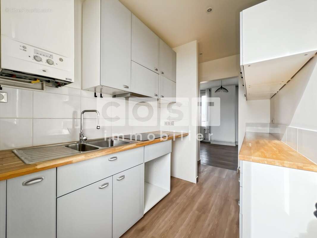 Appartement à ASNIERES-SUR-SEINE
