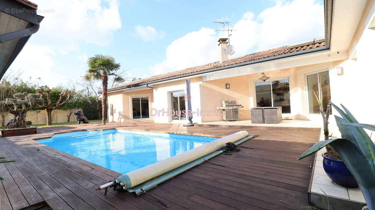 Maison 191 m² à Libourne  - photo 6