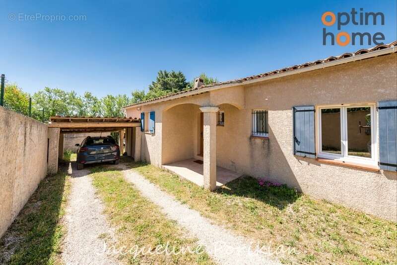 Maison à vendre 4 pièces à Villelaure avec piscine - photo 3