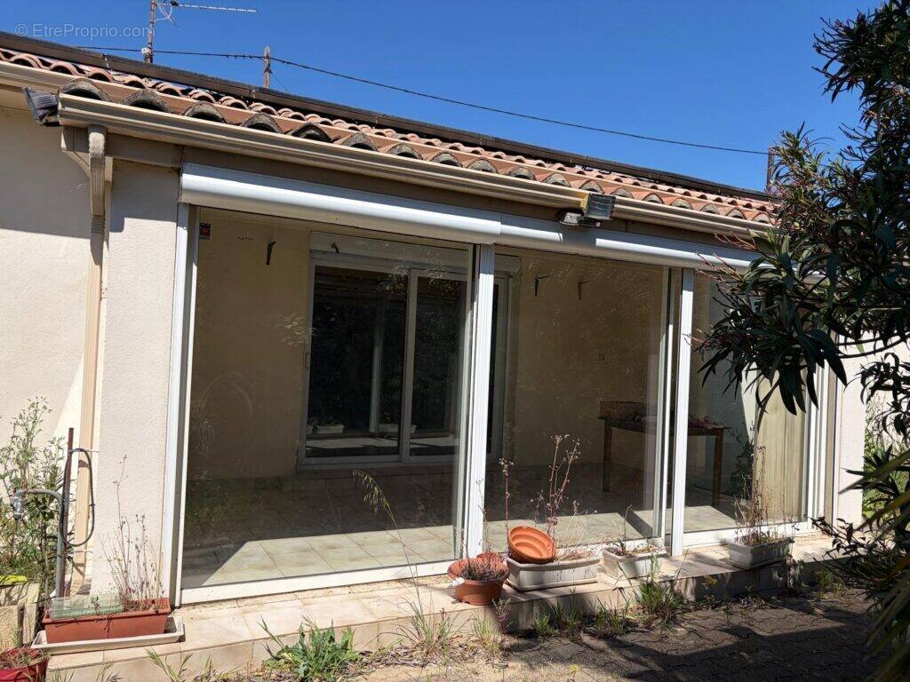 Maison à BOLLENE