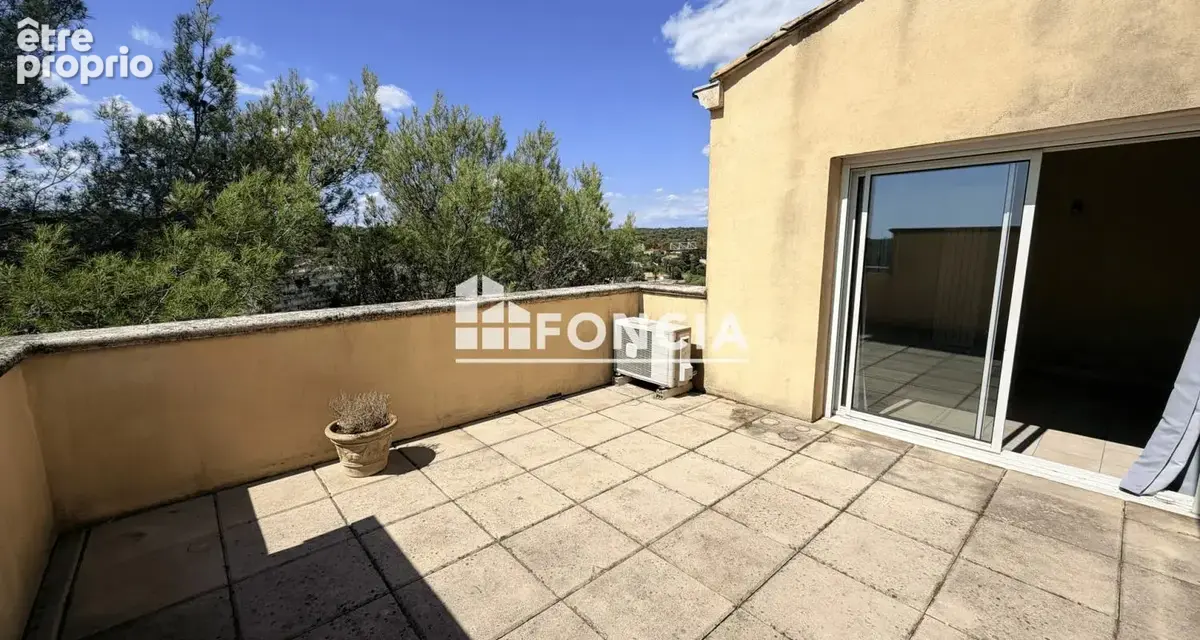 Appartement à NIMES