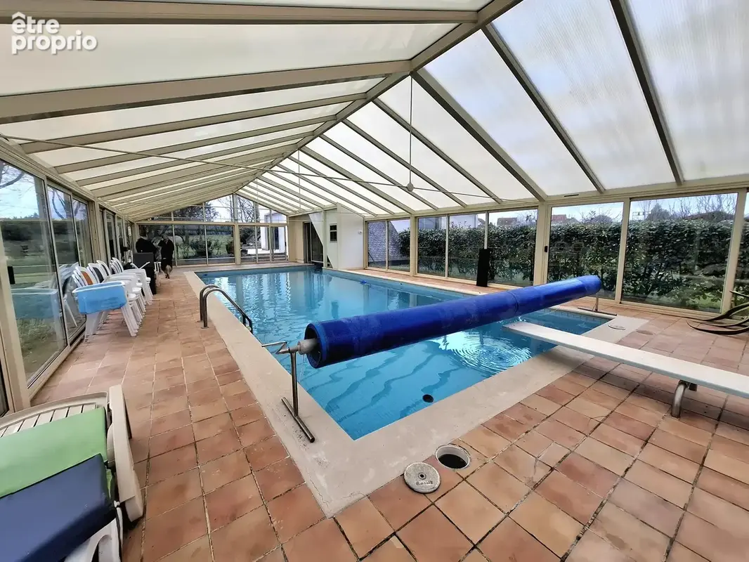 Maison 9 pièces 279 m² à vendre à Mamers (72600) - photo 2