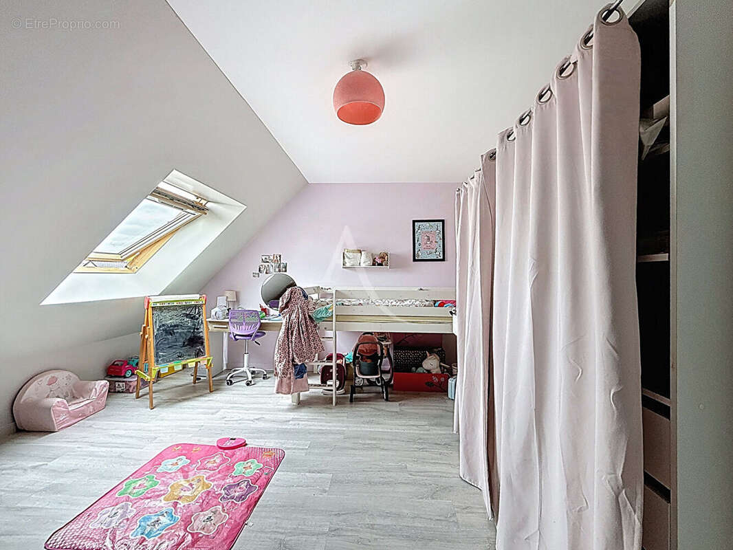 Maison à CHATEAU-GONTIER