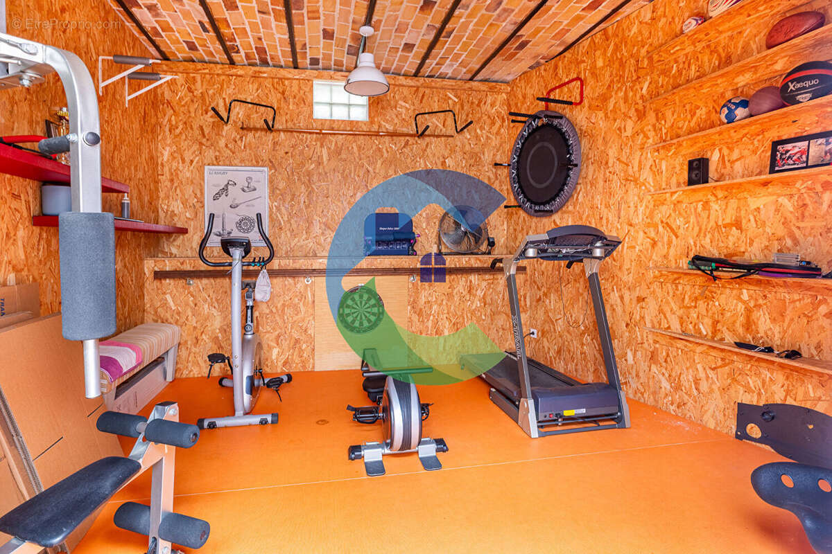 Maison à BALLAINVILLIERS