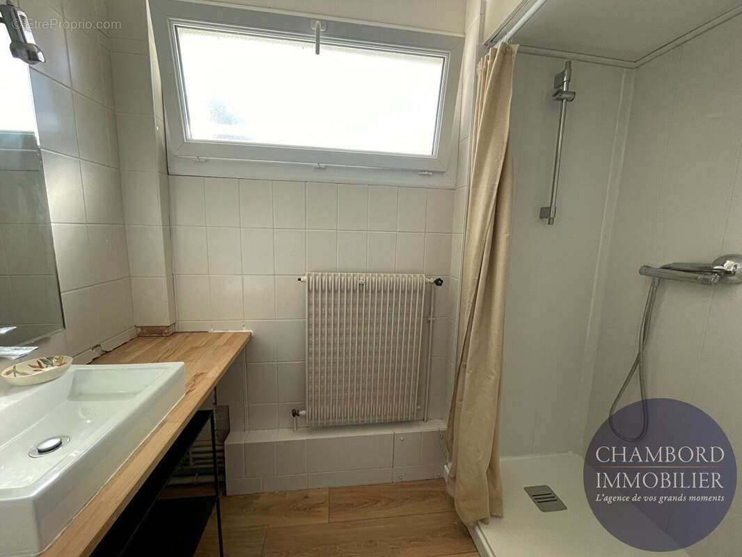 Maison rénovée - 80m2 - photo 4