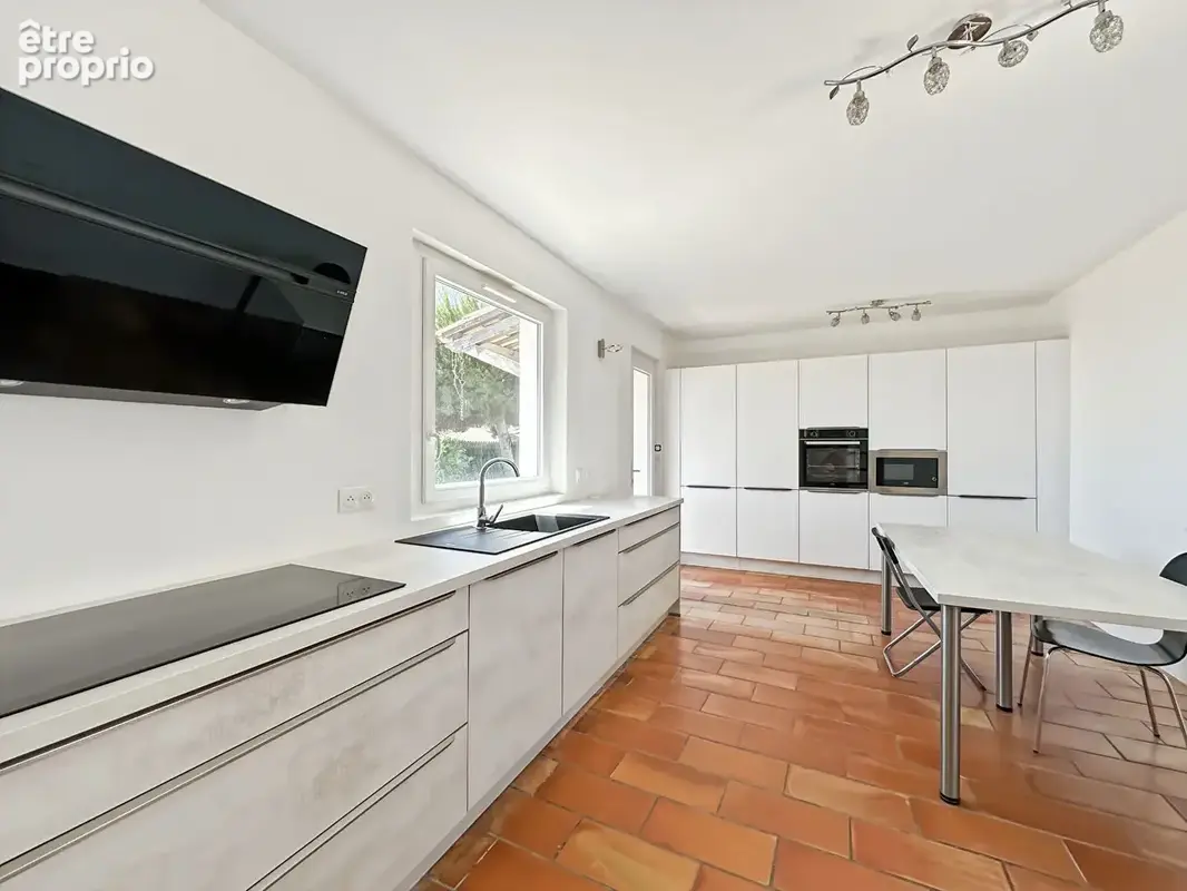 Maison 215m² à carry-le-rouet - photo 7
