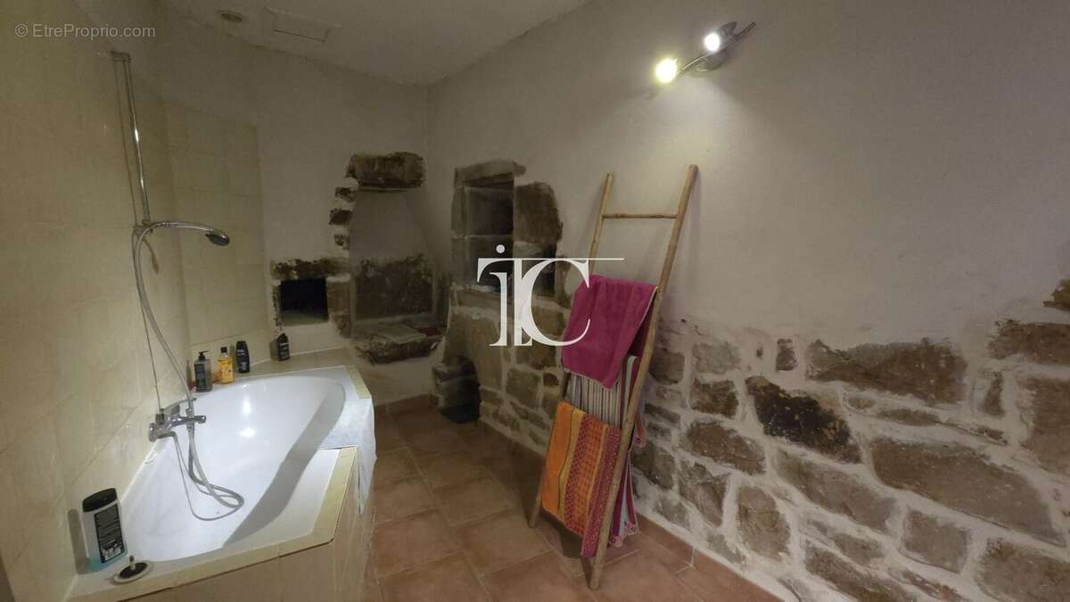 Maison à LES VANS