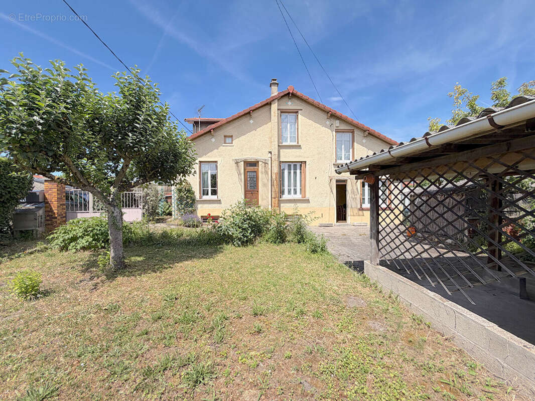 Argenteuil Maison de 4-5 pièces + dépendance sur 316m2 de terrain clos. - photo 2