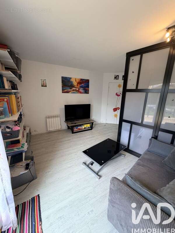 Photo 3 - Appartement à VERNEUIL-L'ETANG