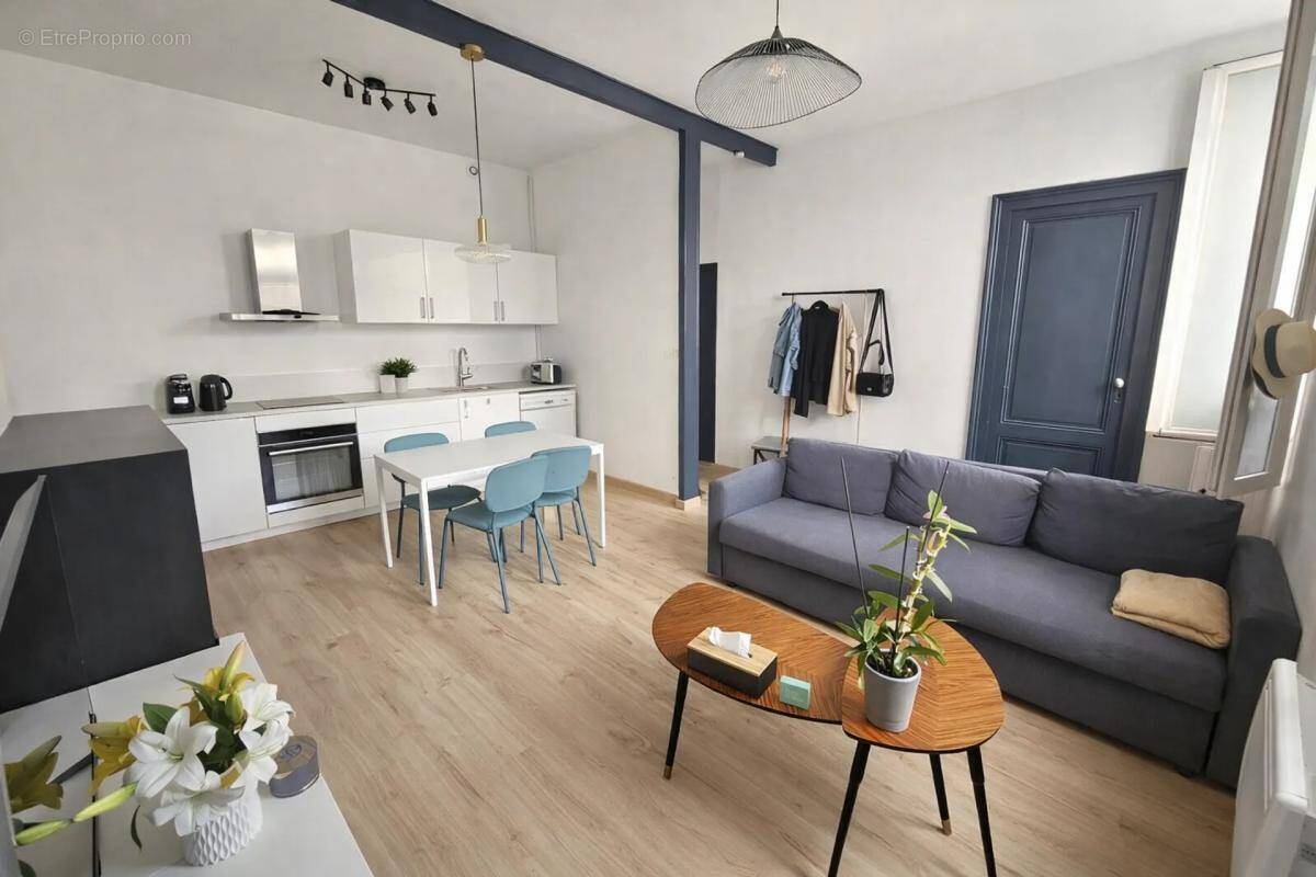 Appartement à BORDEAUX
