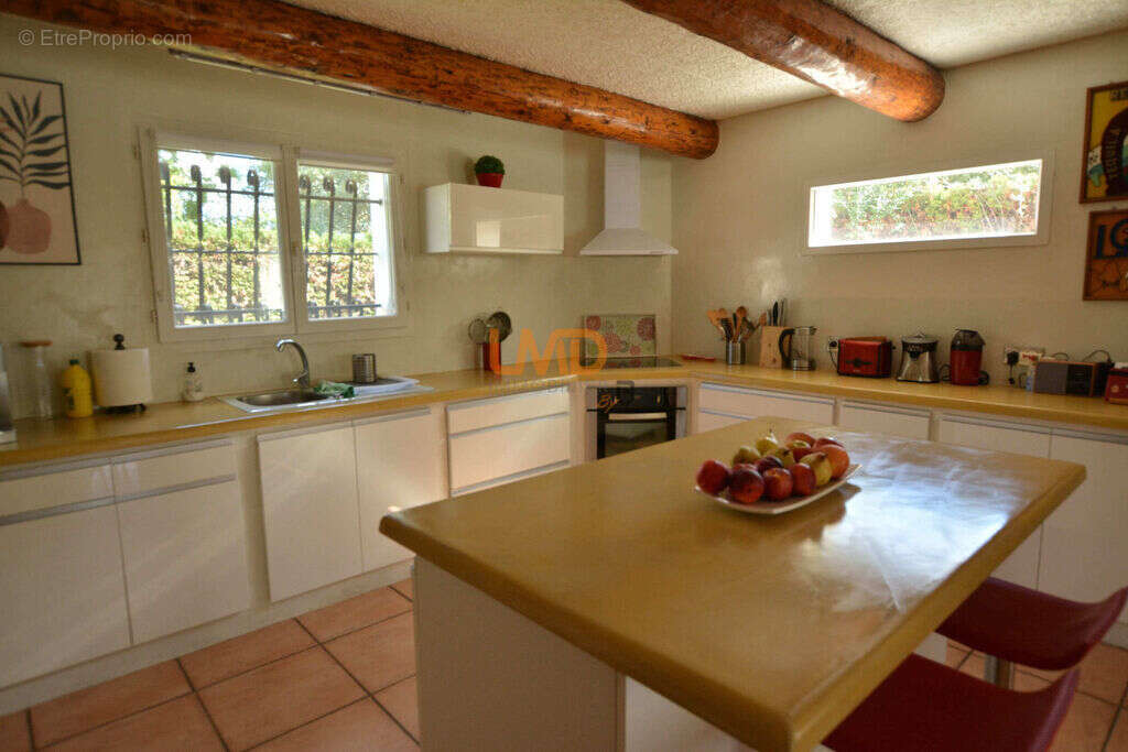 Maison à SAINT-GILLES