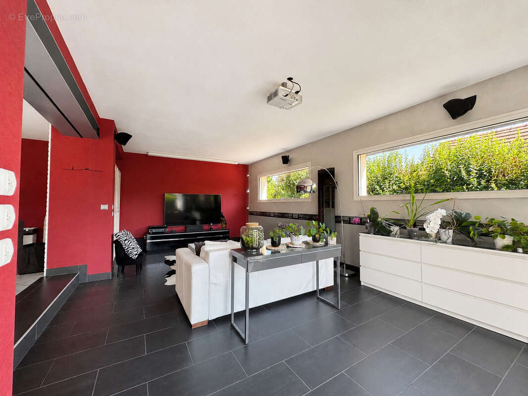 Maison 7 Pièces - 180m2 - photo 4