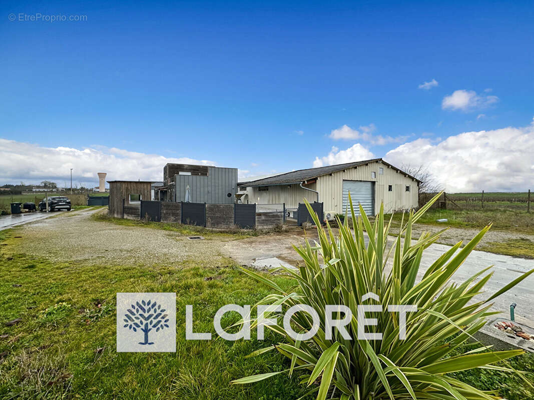 Maison à PREGUILLAC