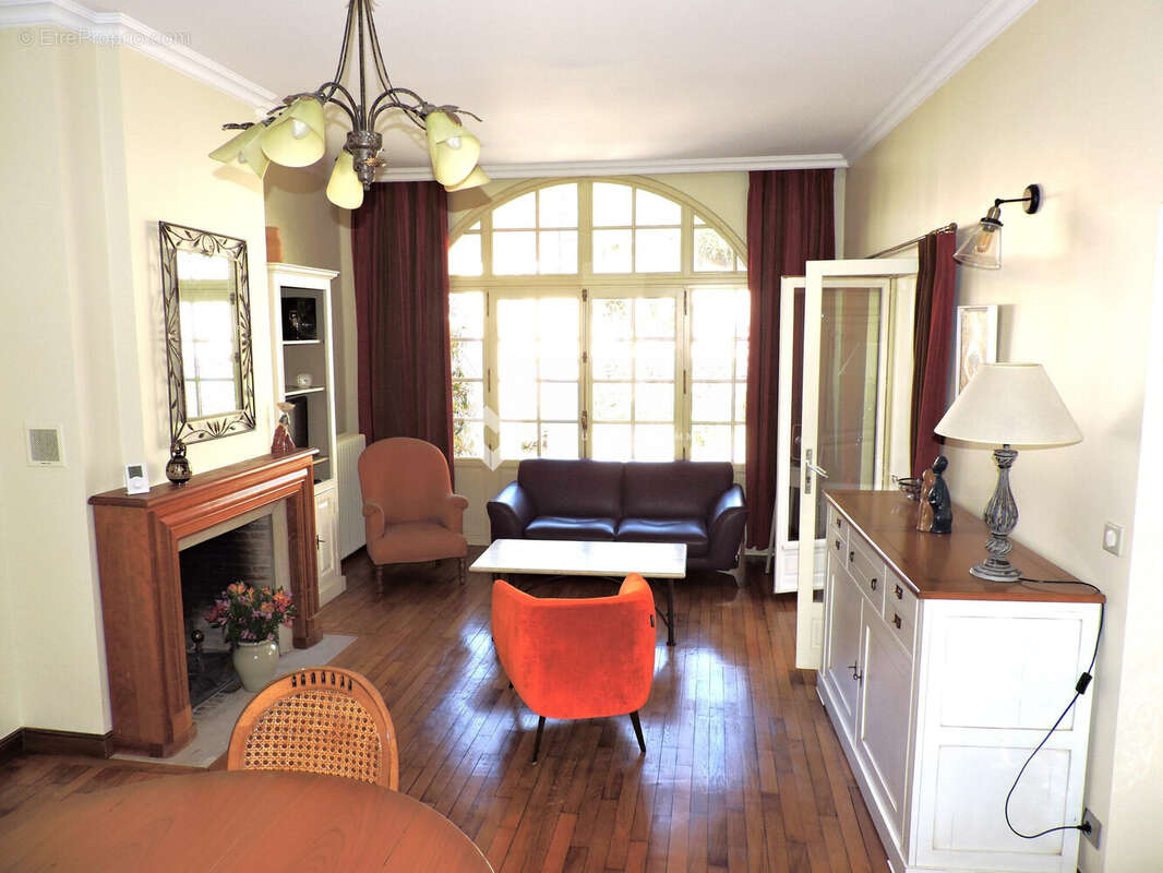 Maison 140 m² à Gouvernes  - photo 4