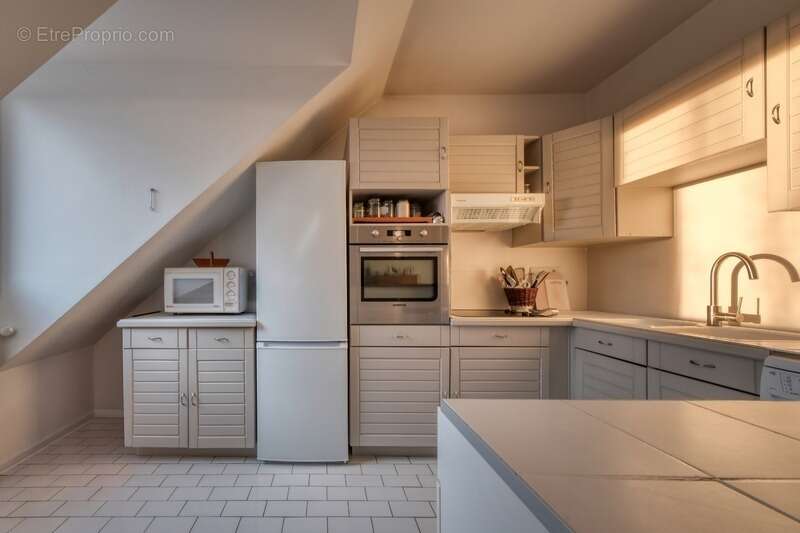 Appartement à NEAUPHLE-LE-CHATEAU