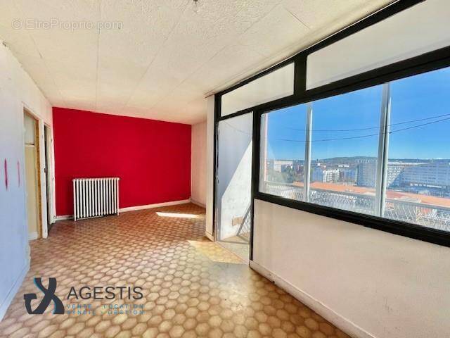   - Appartement à TOULOUSE