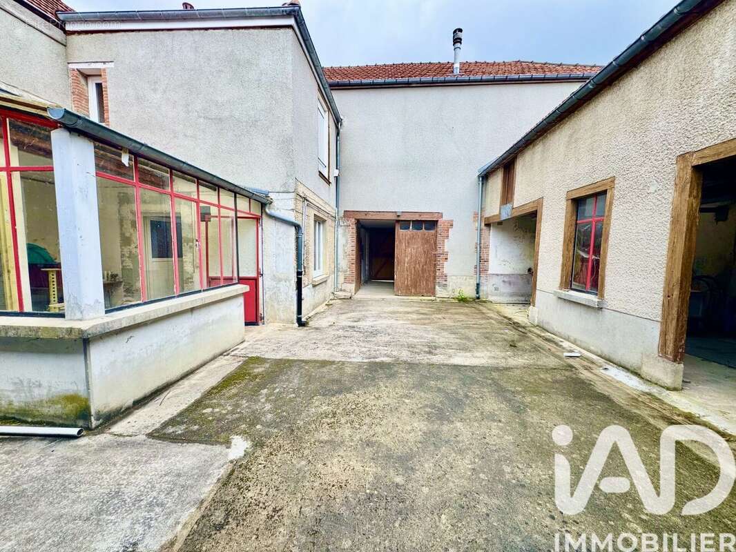 Photo 3 - Maison à AY