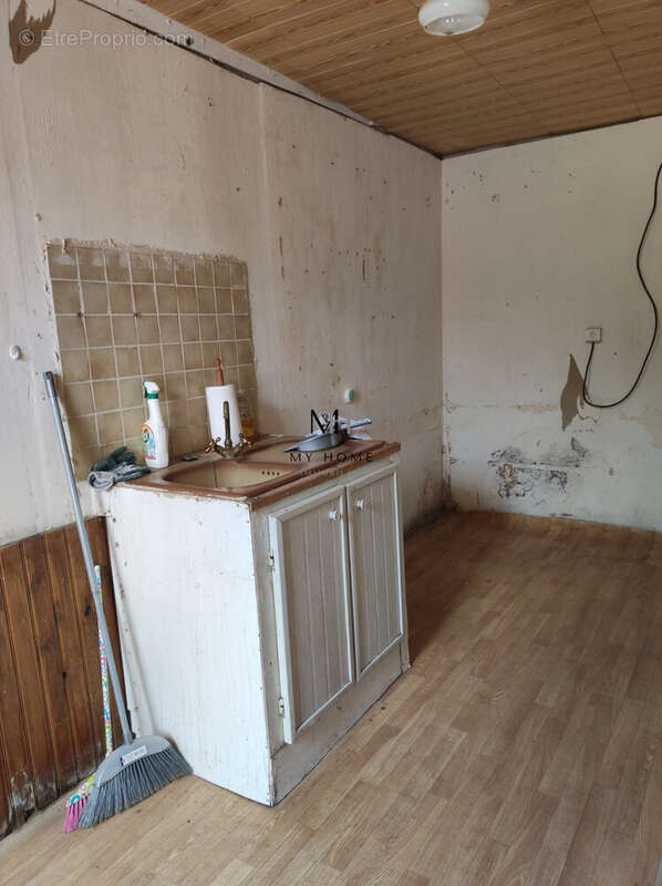 Maison à LA POTERIE-AU-PERCHE