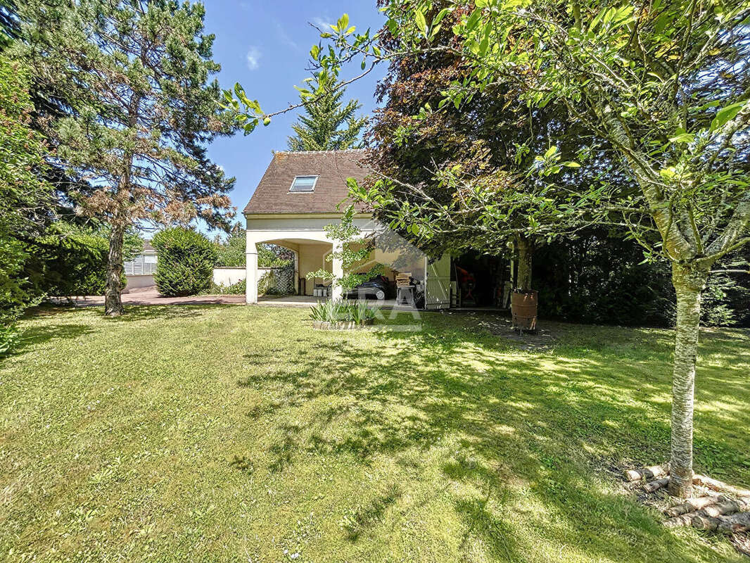 Maison à CHAUMONTEL