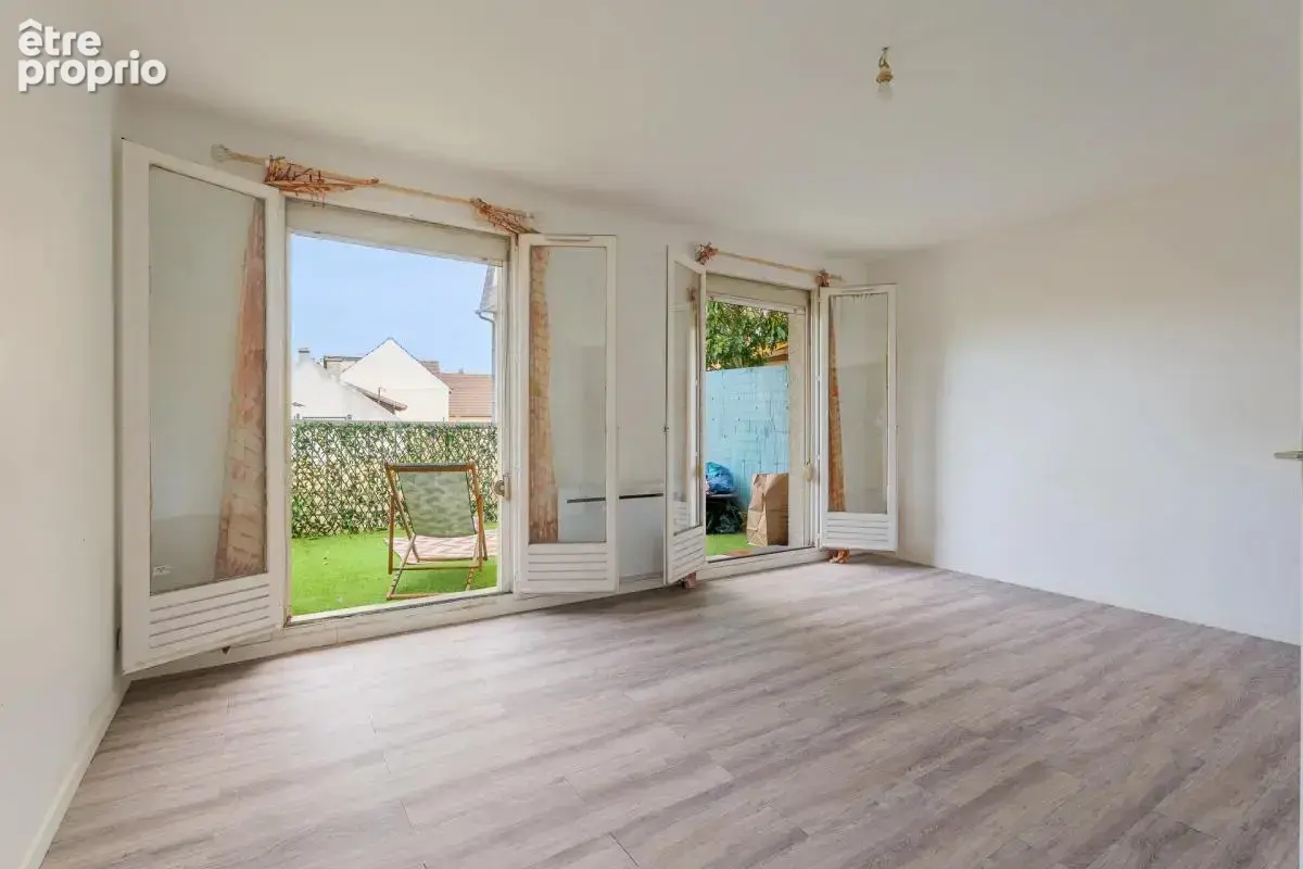 Appartement 2 pièces de 42 m² à Aulnay-sous-Bois - photo 2