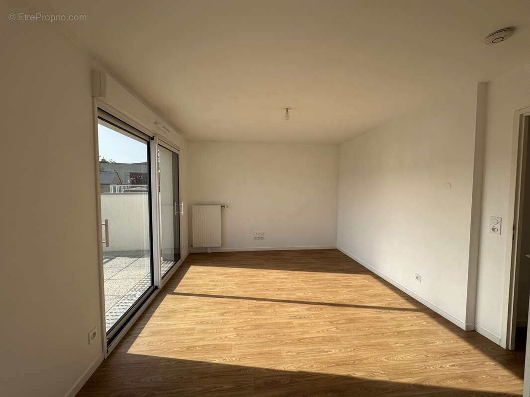 Appartement à JANZE