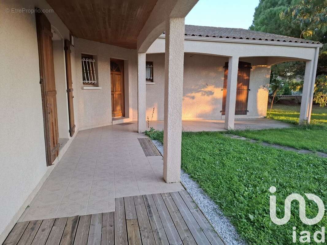 Photo 3 - Maison à SAINT-JUST-LUZAC