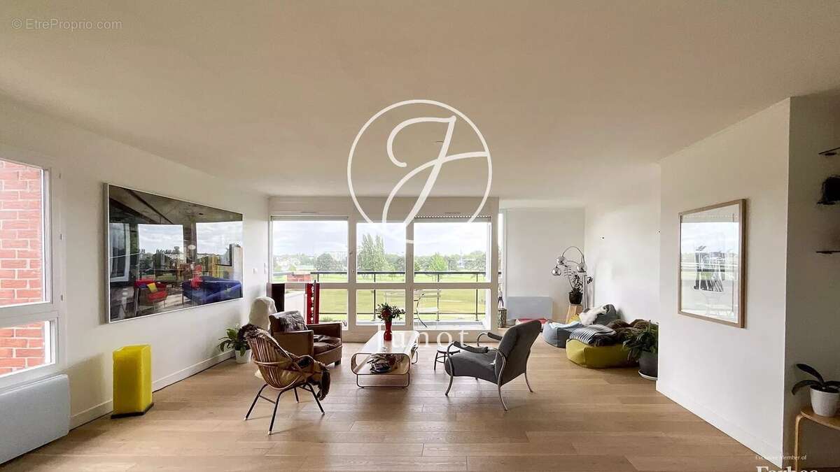 Appartement à MARCQ-EN-BAROEUL