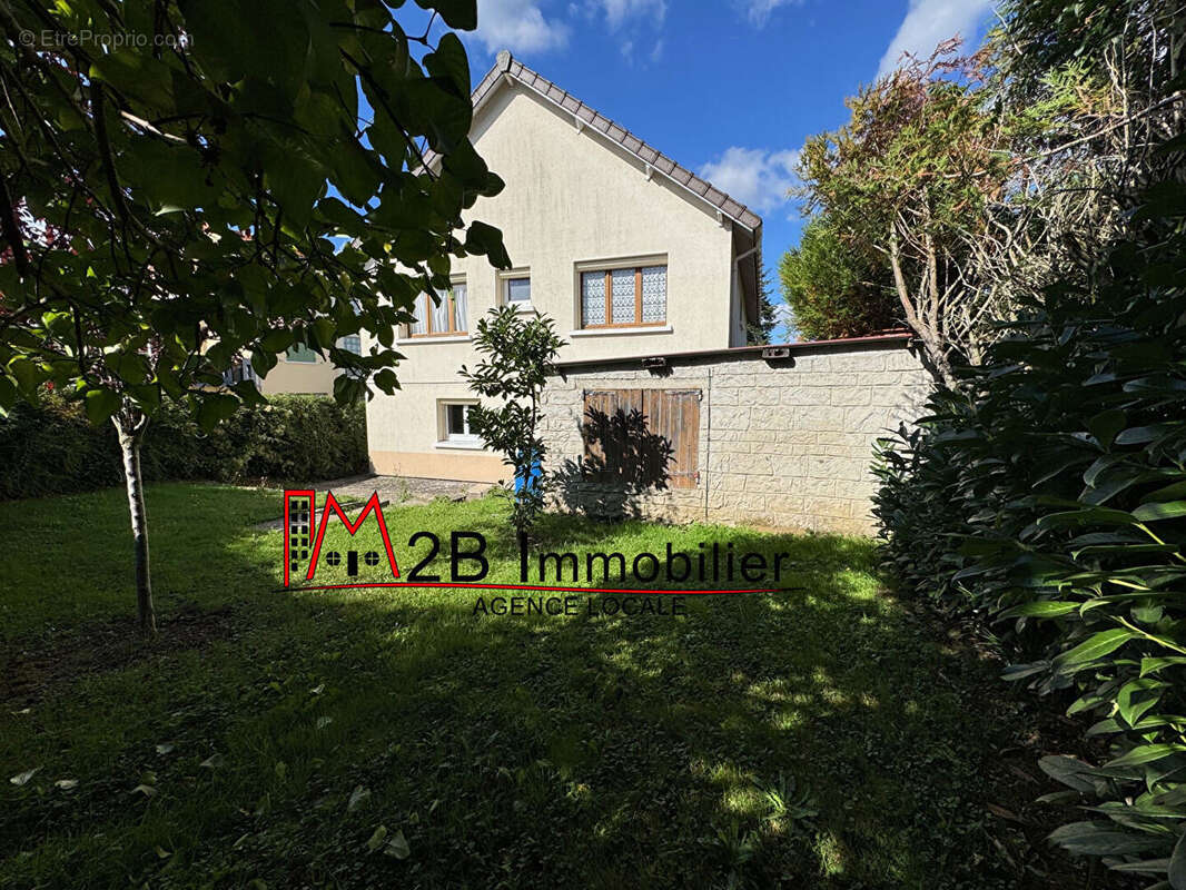 Maison à LAGNY-SUR-MARNE