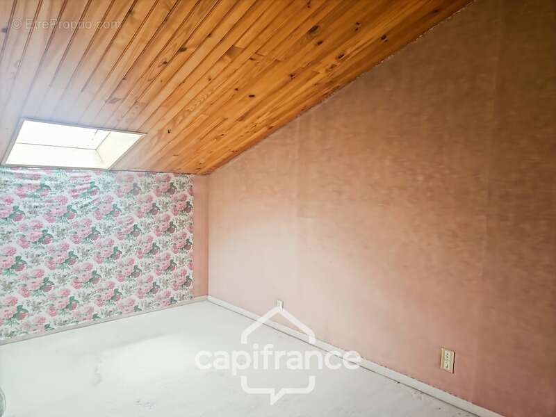 Maison à CASTELCULIER