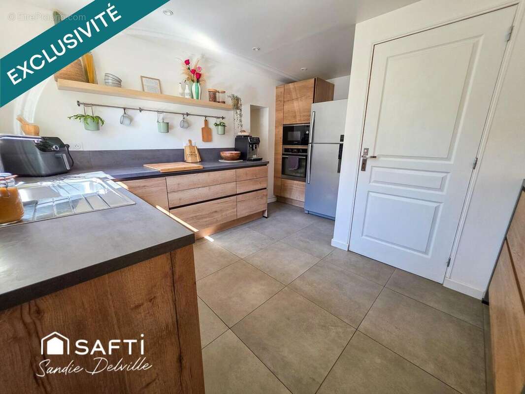 Maison 150 m² à Marolles-En-Brie  - photo 6