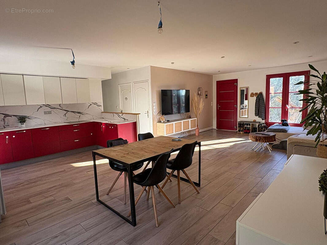 Maison à PARIGNY-LES-VAUX