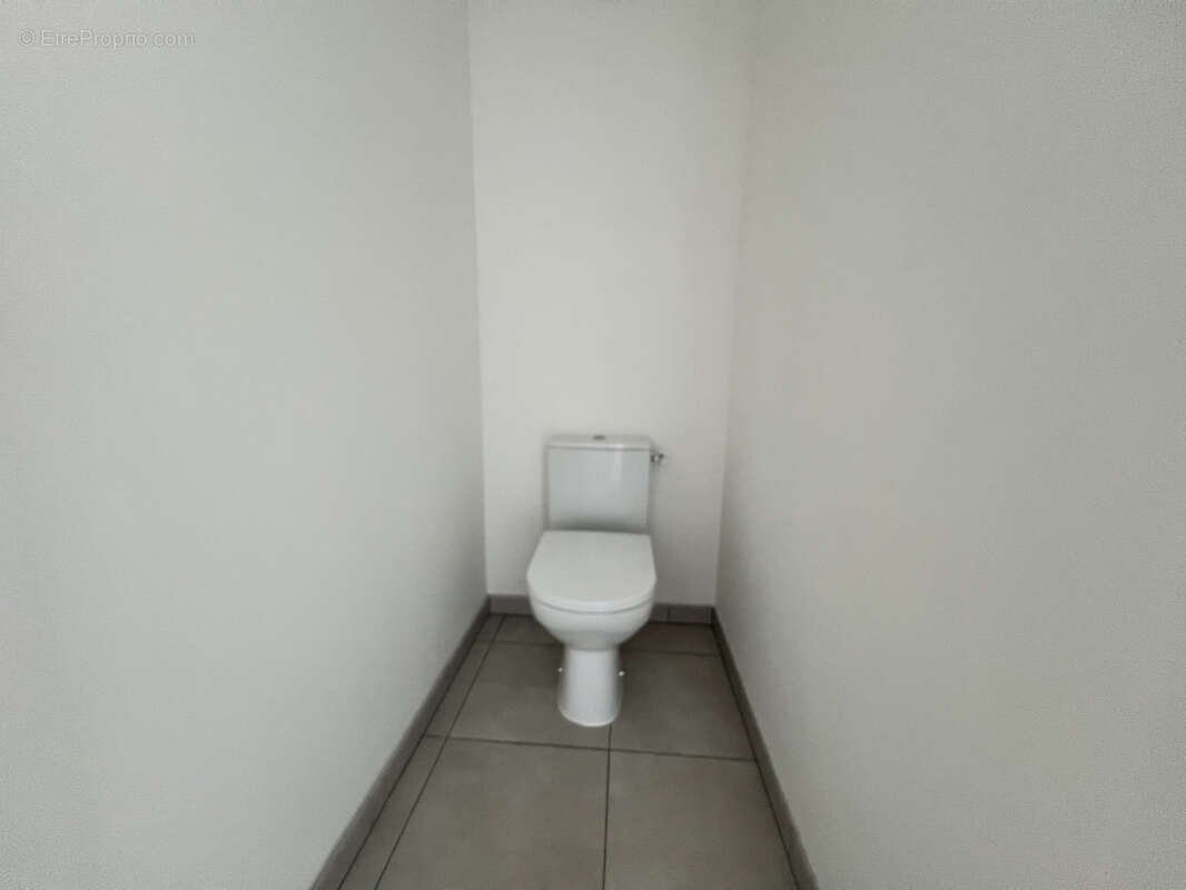 Secteur clairmarais - residence de standing 2021 appartement type 2 de 44m2 + terrasse + box garage - photo 18