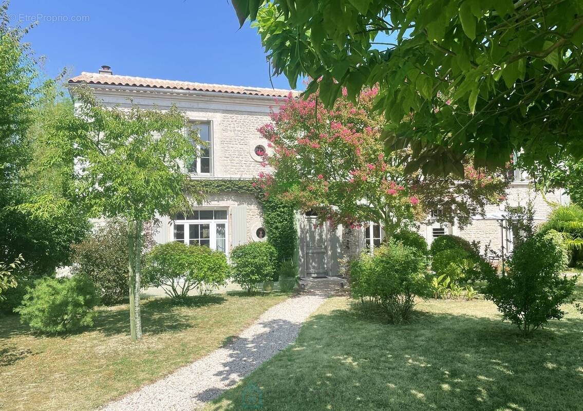 Maison à ANGOULEME