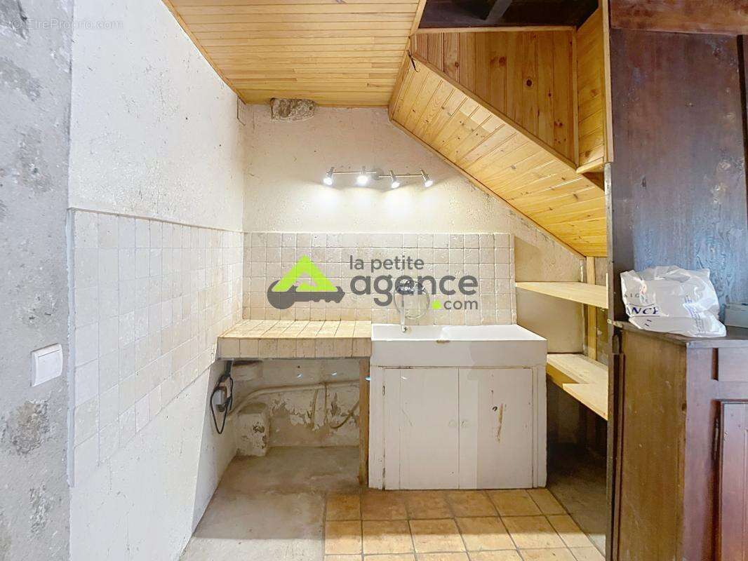 Maison pierre + grange 100 m2   charme + potentiel   campagn - photo 4