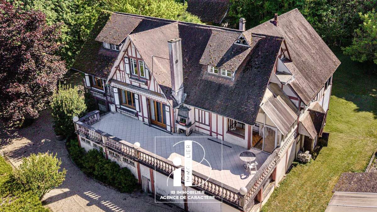 Maison à SAMOIS-SUR-SEINE