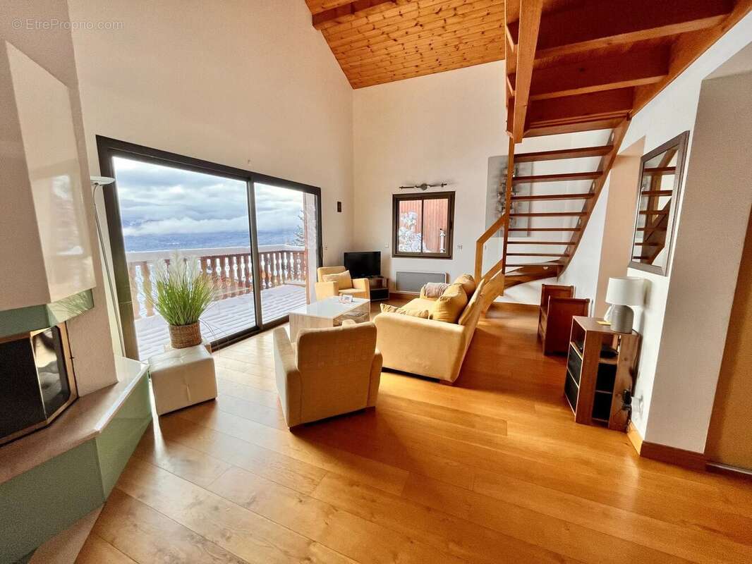 Maison à LES ANGLES