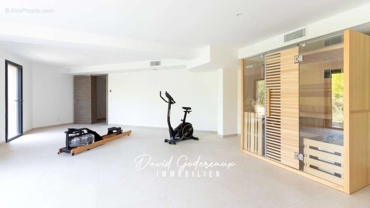 Maison à SAINT-RAPHAEL