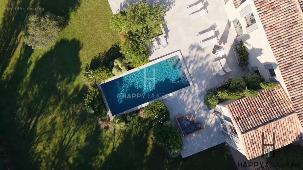 Maison à MAUSSANE-LES-ALPILLES