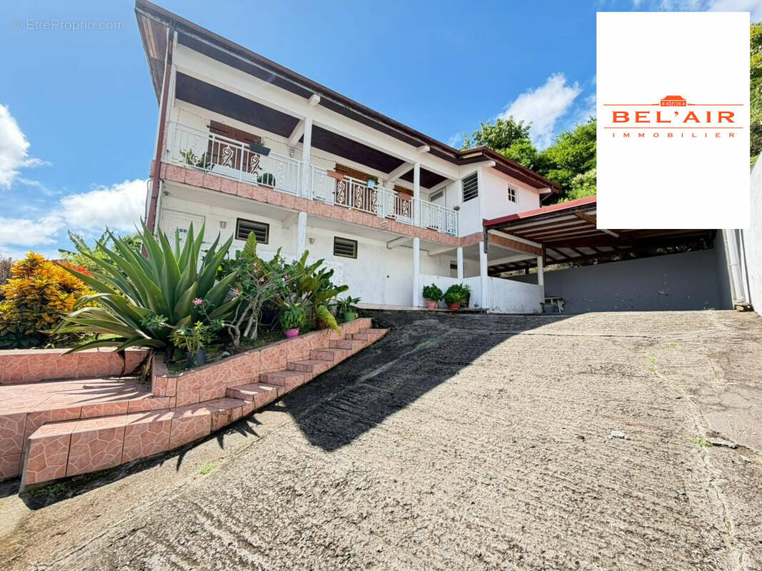 Maison à SAINTE-LUCE