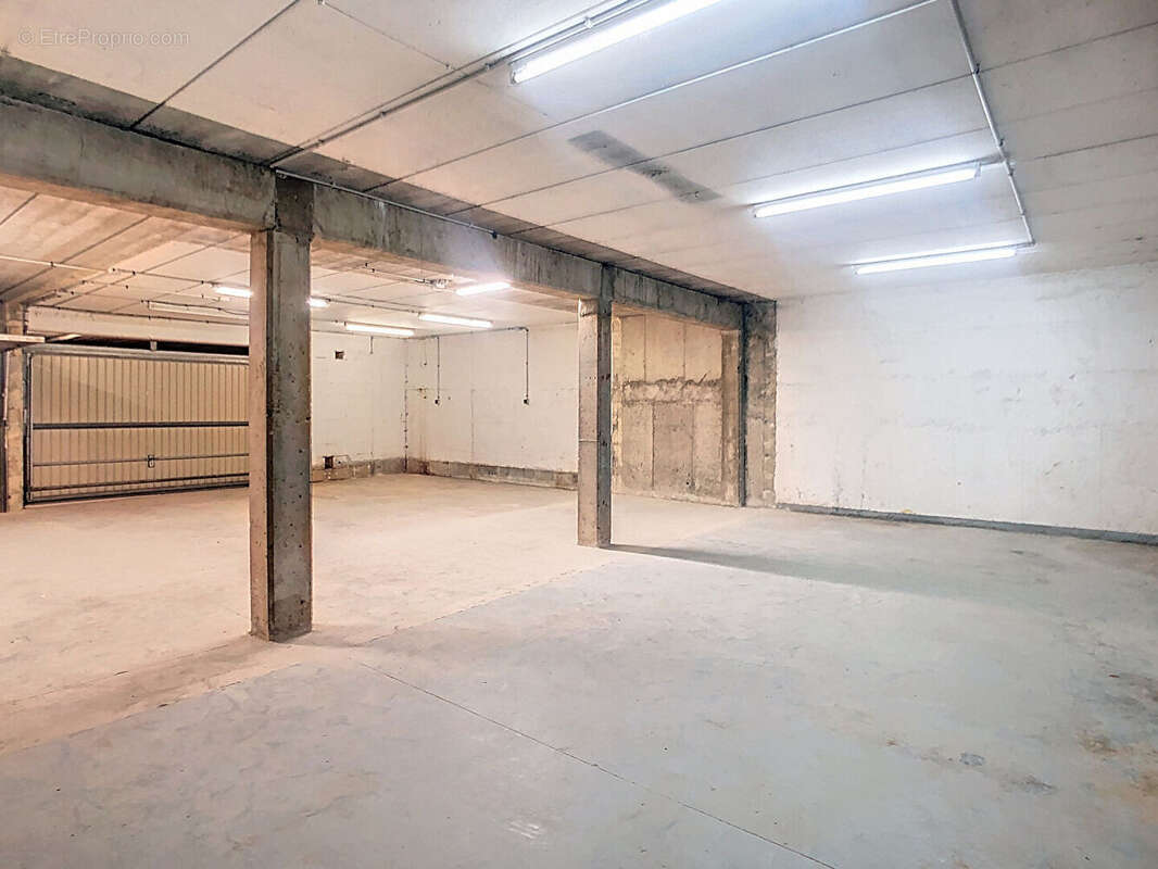 Commerce à VALENTON