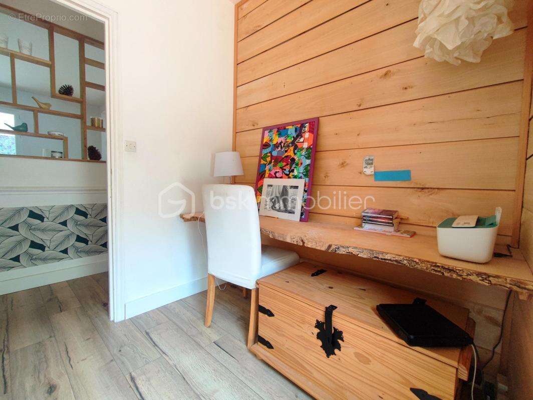 Maison de plain-pied avec piscine et vue dégagée, au calme de la campagne - photo 17