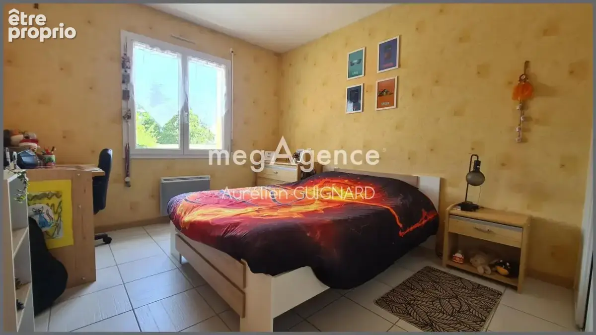 7 Chambres, double garage, jardin piscinable paysager - photo 16