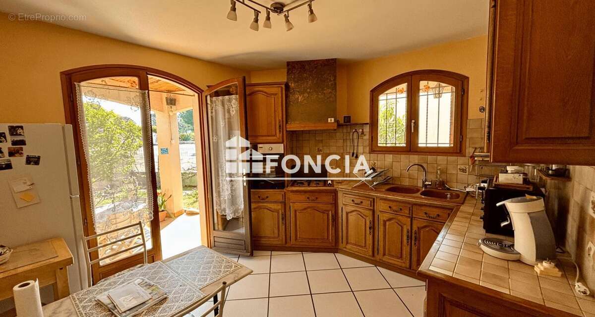 Maison à SAINT-CYPRIEN