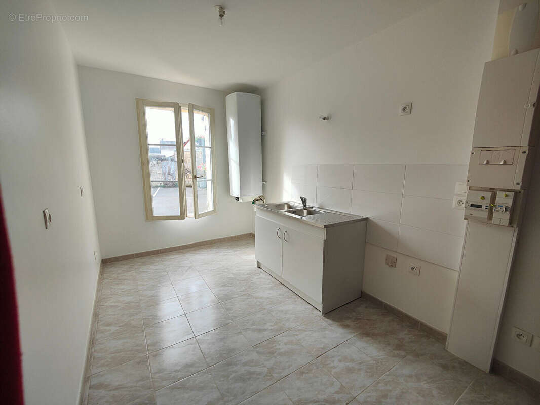Appartement à BRUYERES-SUR-OISE