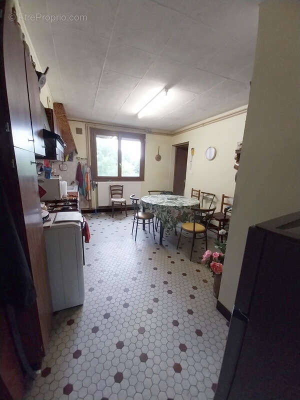 Maison 6 chambres à fort potentiel - photo 12
