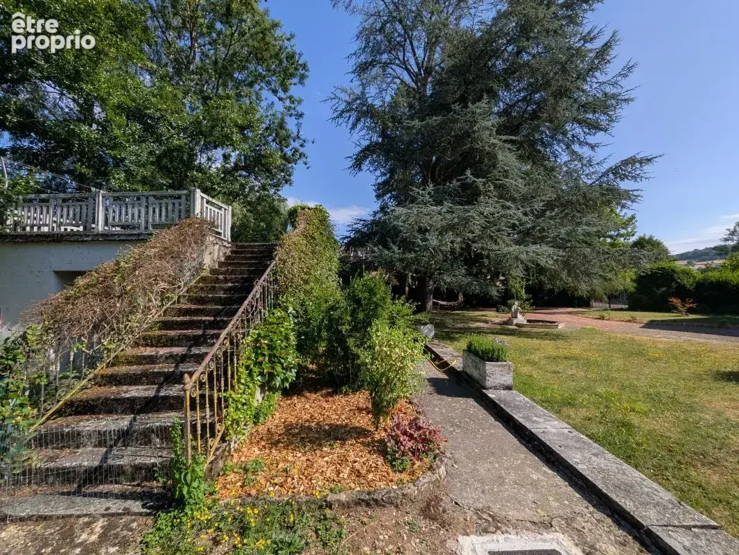 Grande maison familiale au coeur du village de SAINT POINT - photo 18