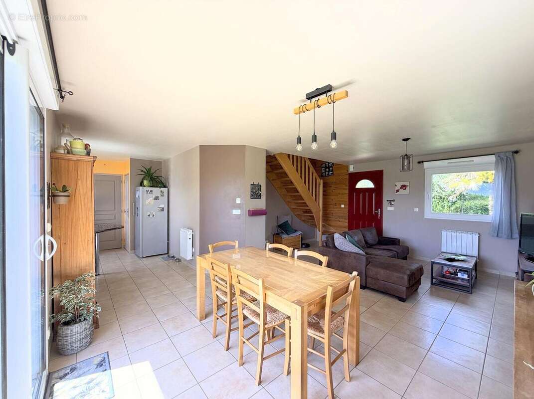Maison 85 m² à Tredrez-Locquemeau  - photo 7