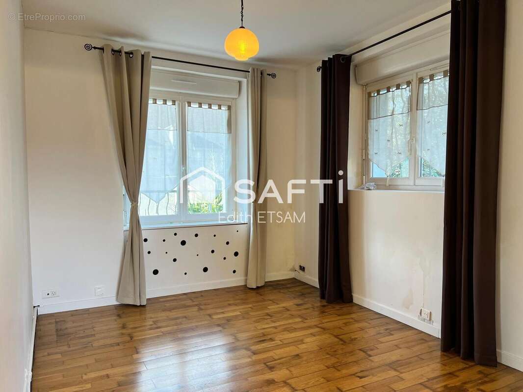 Photo 2 - Maison à PLONEOUR-LANVERN