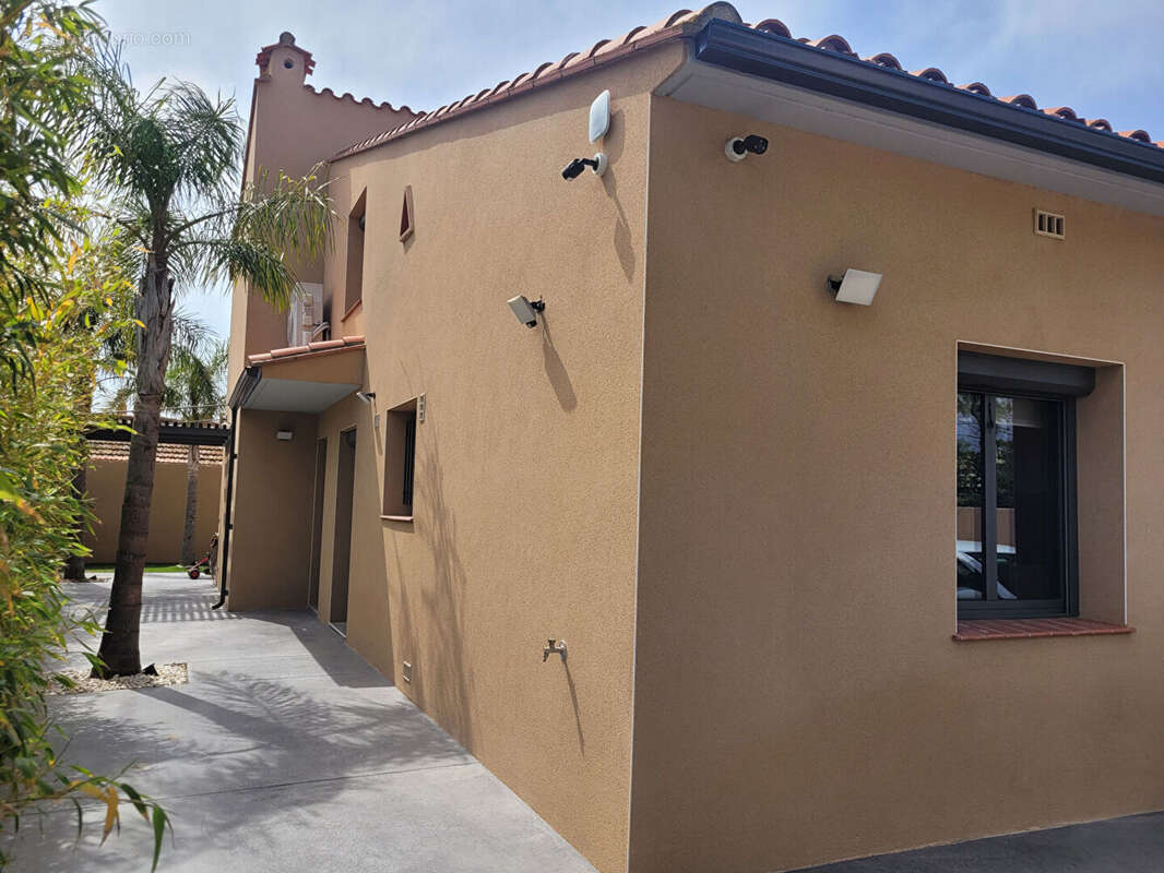 Maison à CANET-EN-ROUSSILLON