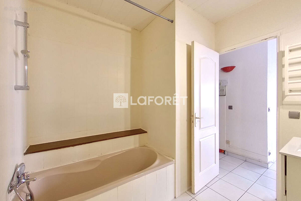 Appartement à ESPIRA-DE-L'AGLY